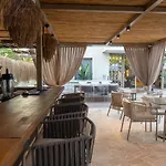 Asha Alacati Otel Çeşme