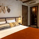 Asha Alacati * Çeşme