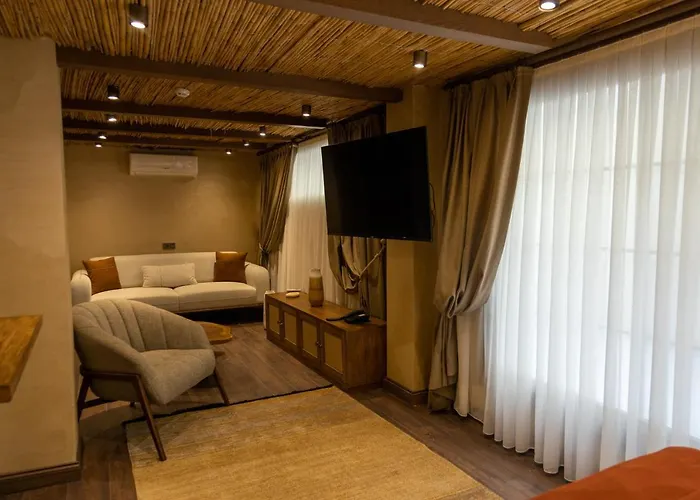 Asha Alacati * Çeşme