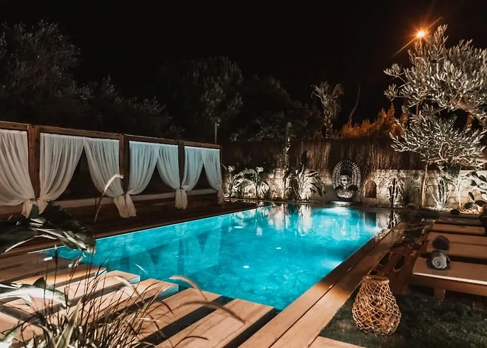 호텔 Asha Alacati *